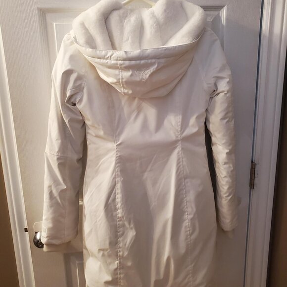 TNA Parka - Picture 2 of 5